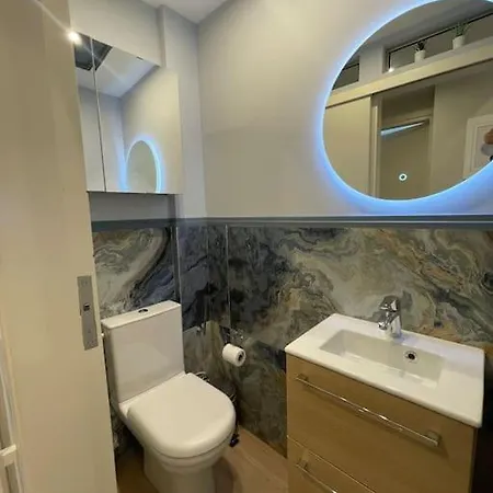 Cozy, ηλιόλουστο 85τμ Apartmán *