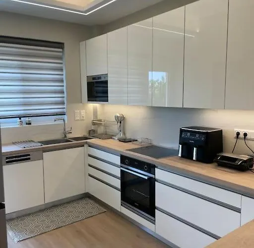 Cozy, ηλιόλουστο 85τμ Trípoli